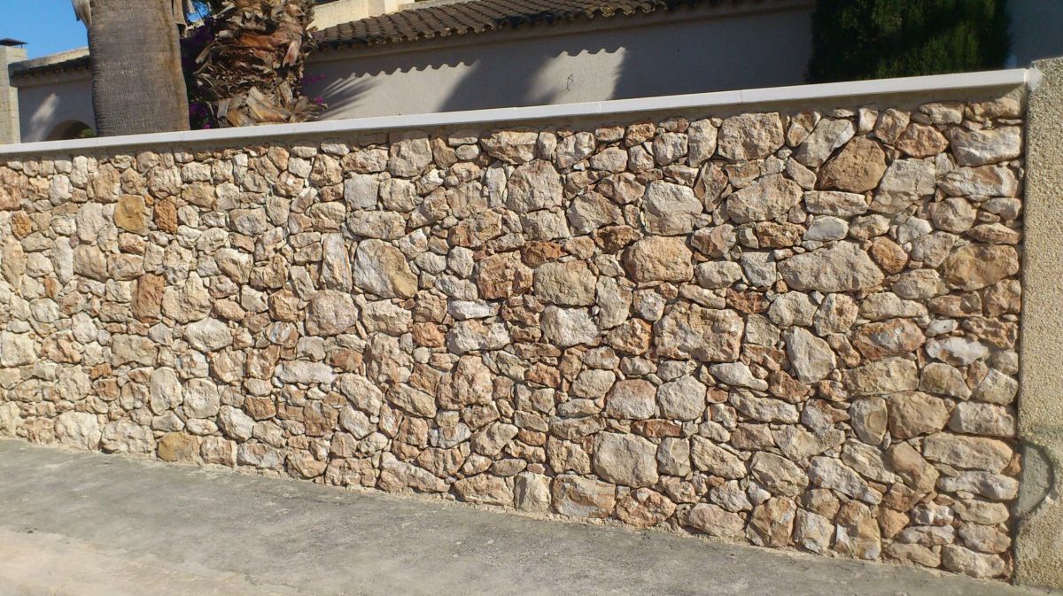 Consejos para proteger muros de piedra en interiores BCN