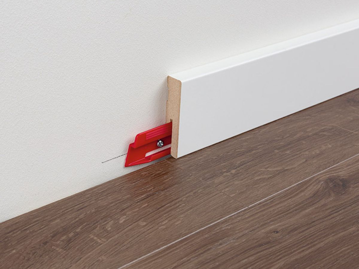 Guía para cambiar rodapiés sin dañar el parquet